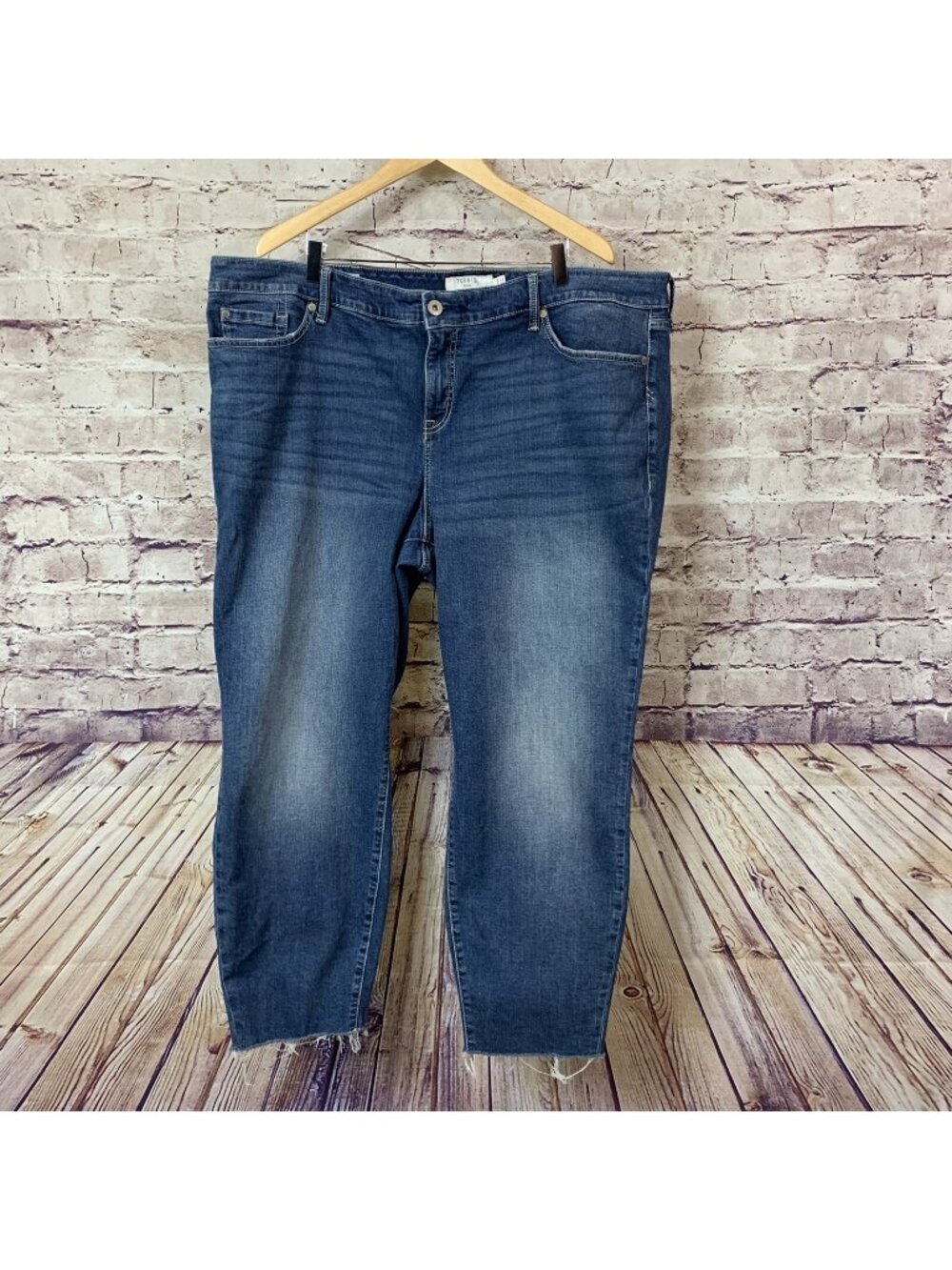 Torrid Blue Boyfriend Raw Hem High Rise Crop Jeans